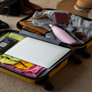 PACKING THE WEEKENDER